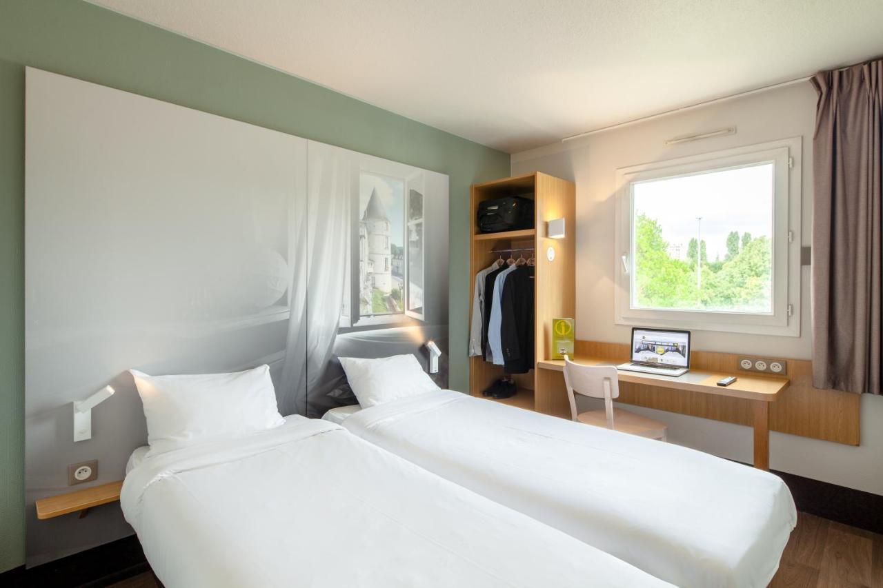 B&B Hotel Creil Chantilly Eksteriør bilde