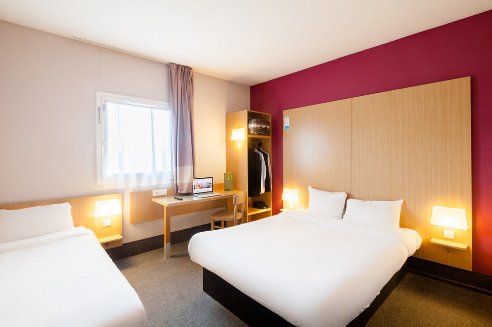 B&B Hotel Creil Chantilly Eksteriør bilde